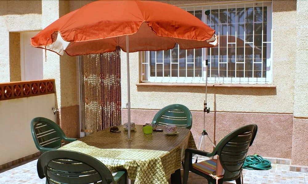 Vilanova Prat Apartment