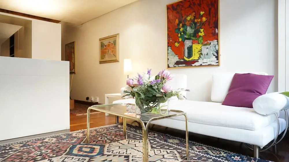 Trifora apartment