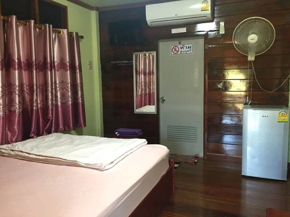 Ruenmai Homestay