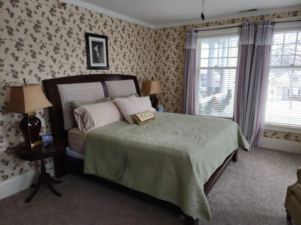 The Nordic Pineapple Bed and Breakfast