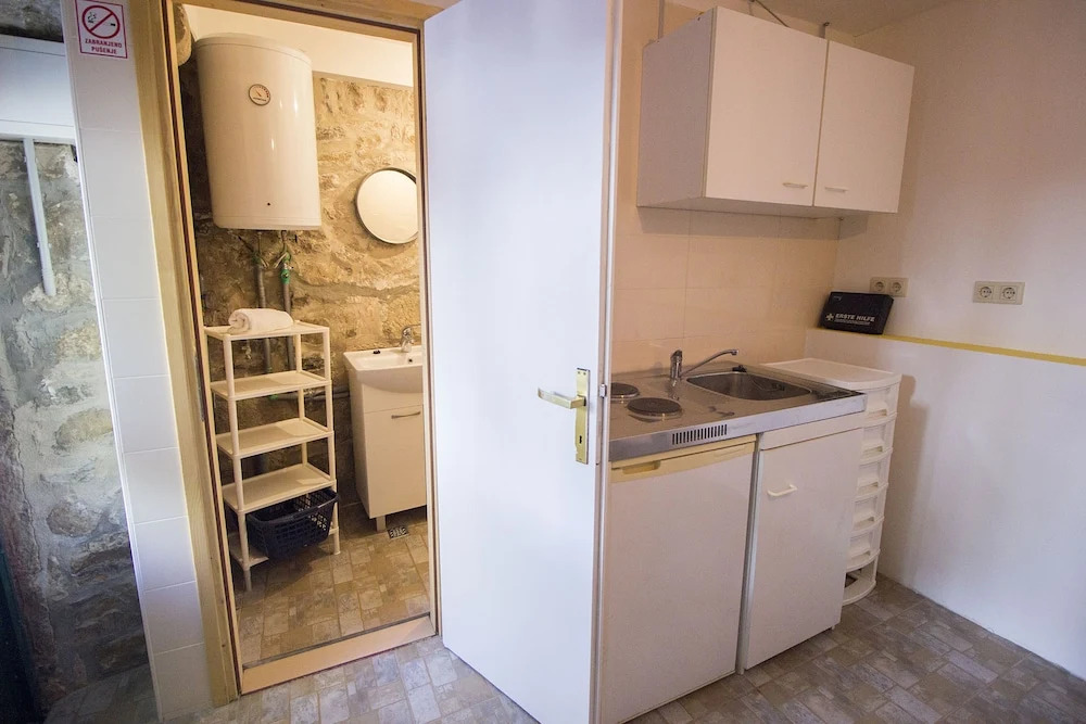 House Omis