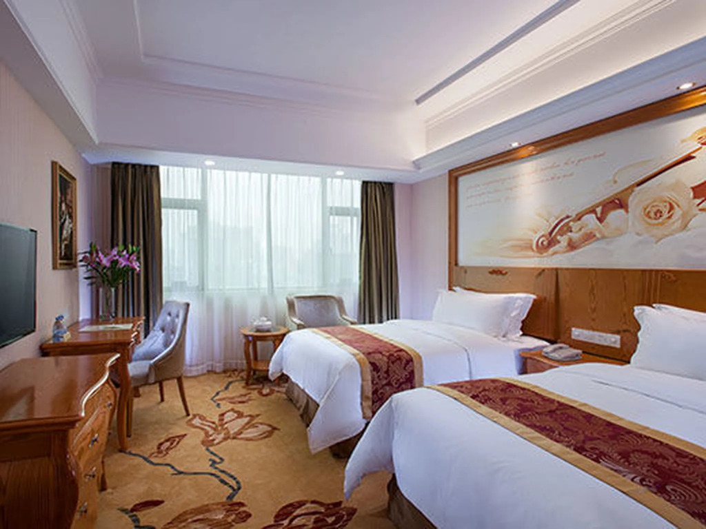 Vienna Hotel Jieyang Danpu Road