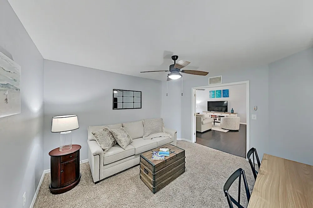 Stylish Tropical Getaway W/ Pool & Oversized Yard 3 Bedroom Home