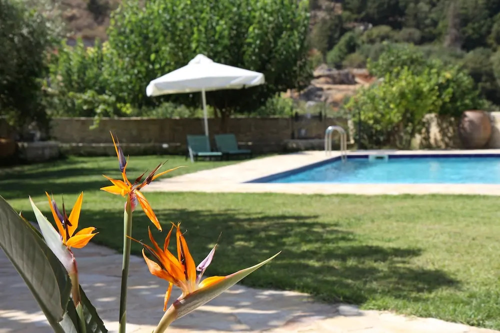 Filippou Villa - Living in Nature