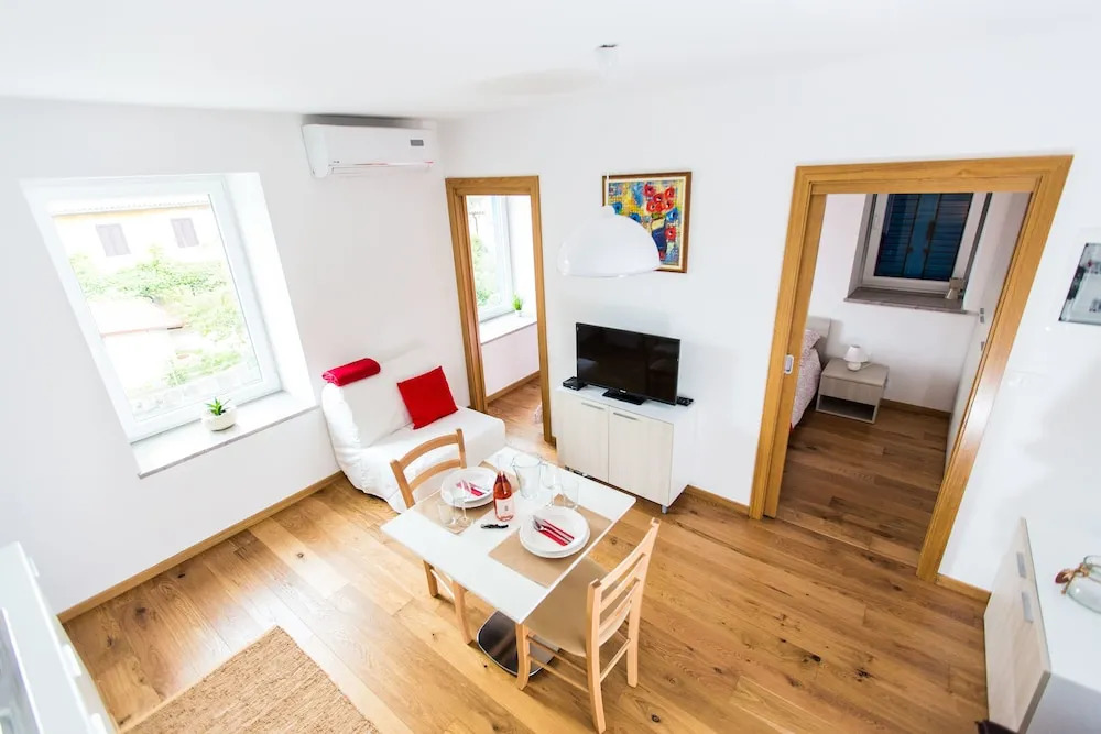 Apartmaji Santomas