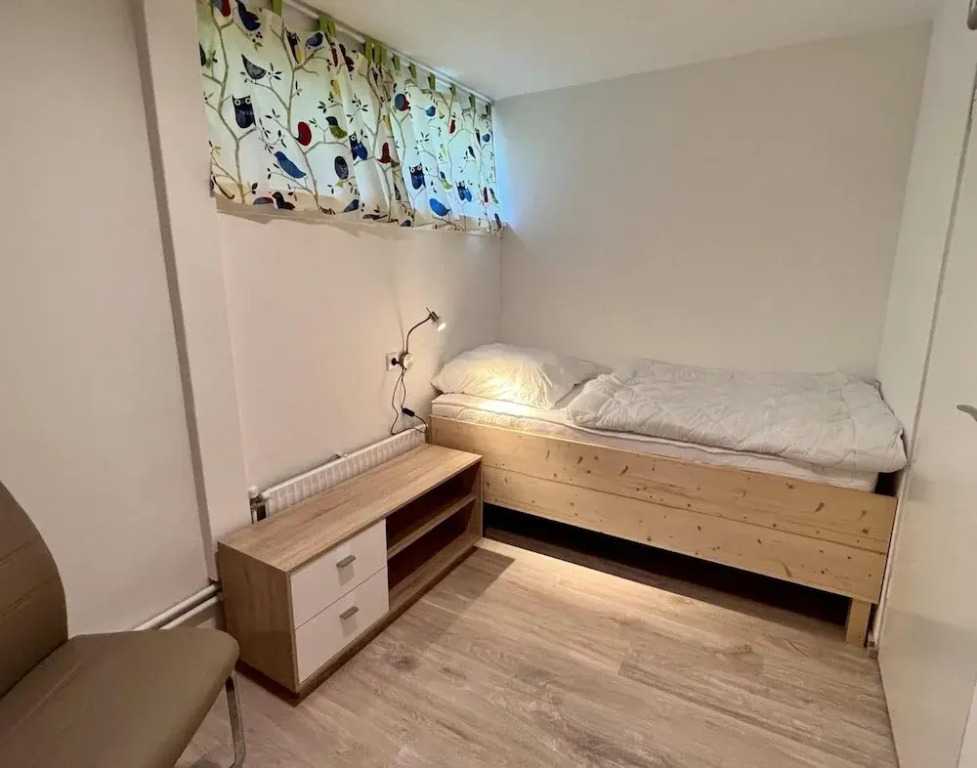 Pet-friendly Bungalow Near Beach