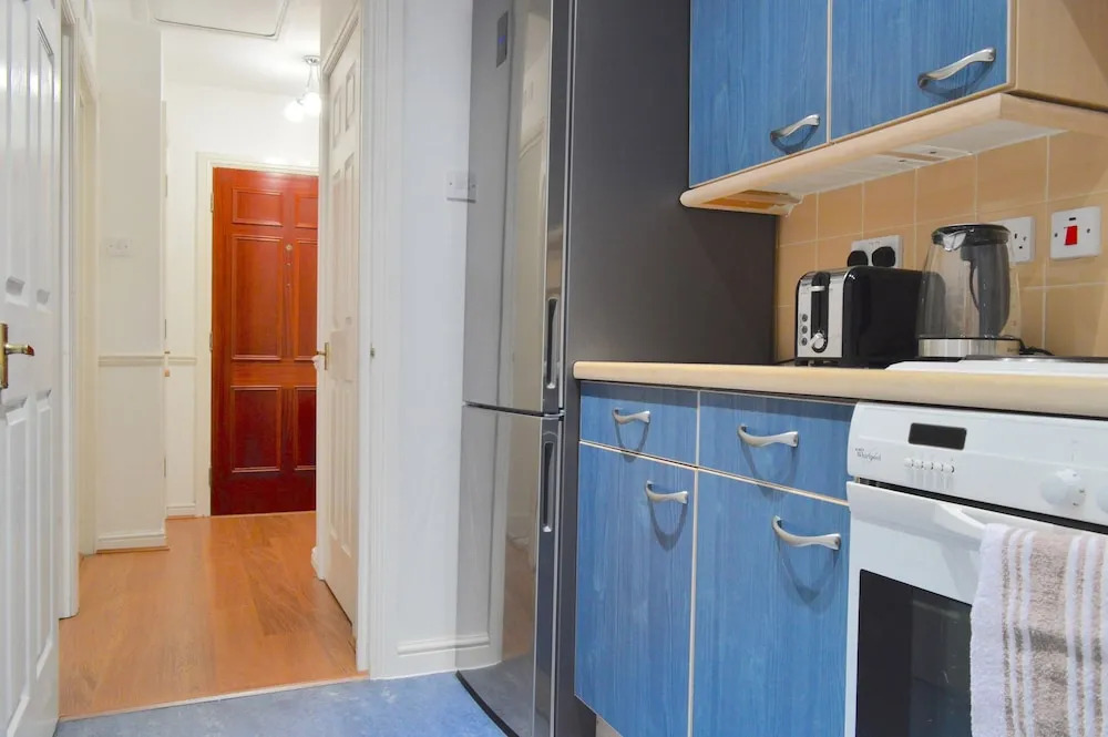 Bright & Spacious 1 Bed Flat in Kensington Olympia