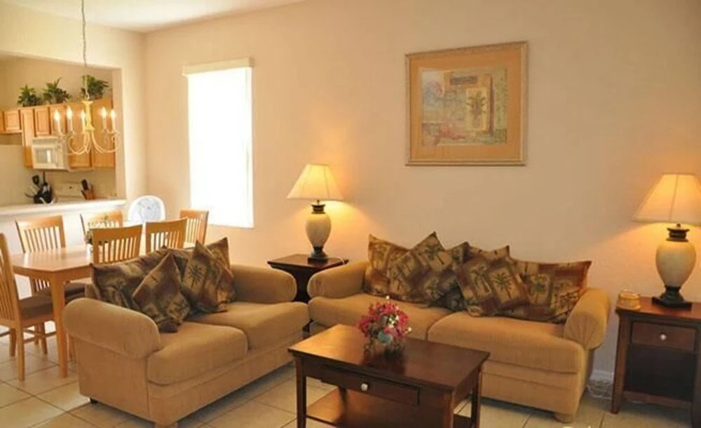 Trade Winds - Verona Townhome 403 4 Bedroom Townhouse