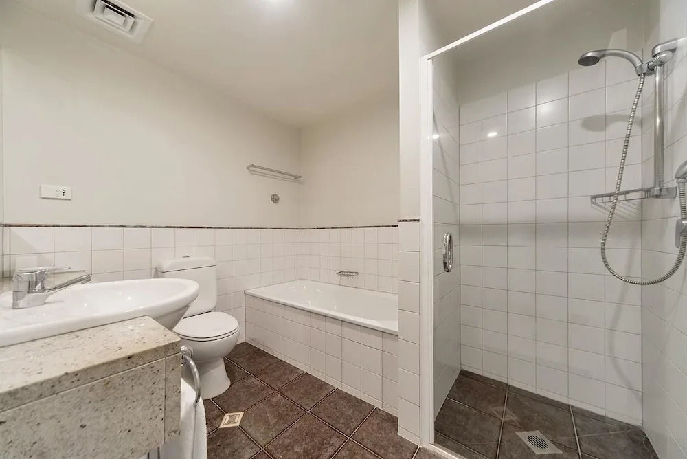 QV Heritage Towers Apartment - 553