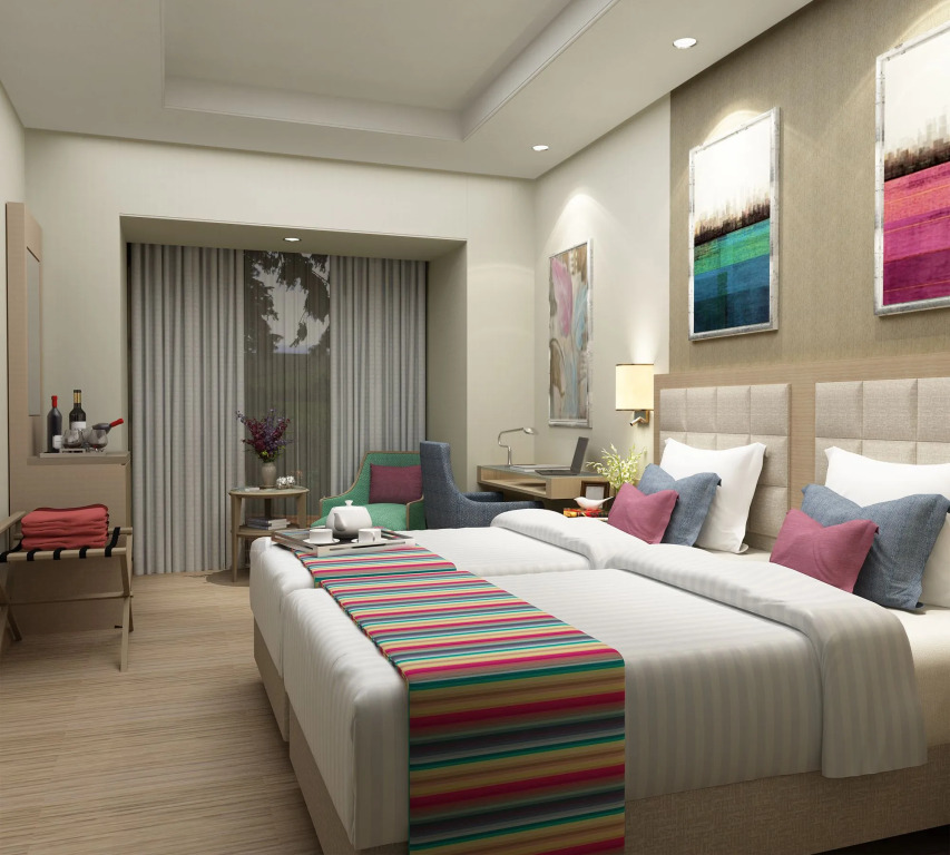 Golden Sarovar Portico