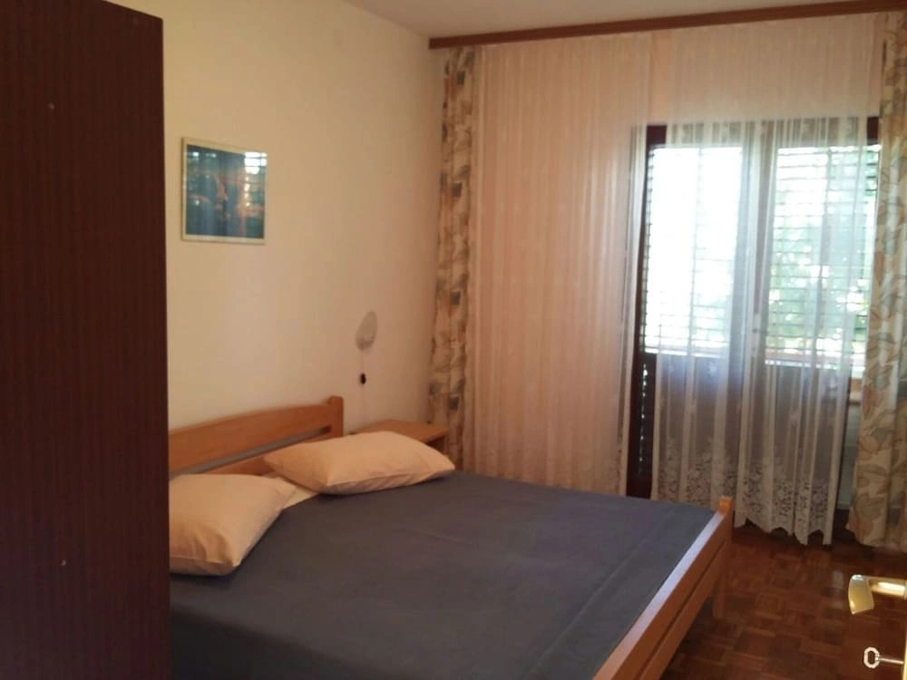 Apartments Pere