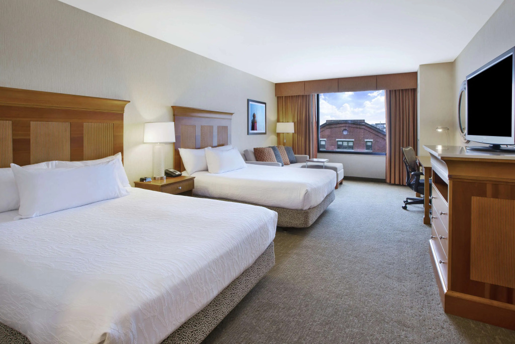 Hilton Garden Inn Portland Downtown Waterfront
