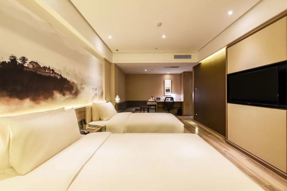 Atour Hotel Langfang Xichang Road