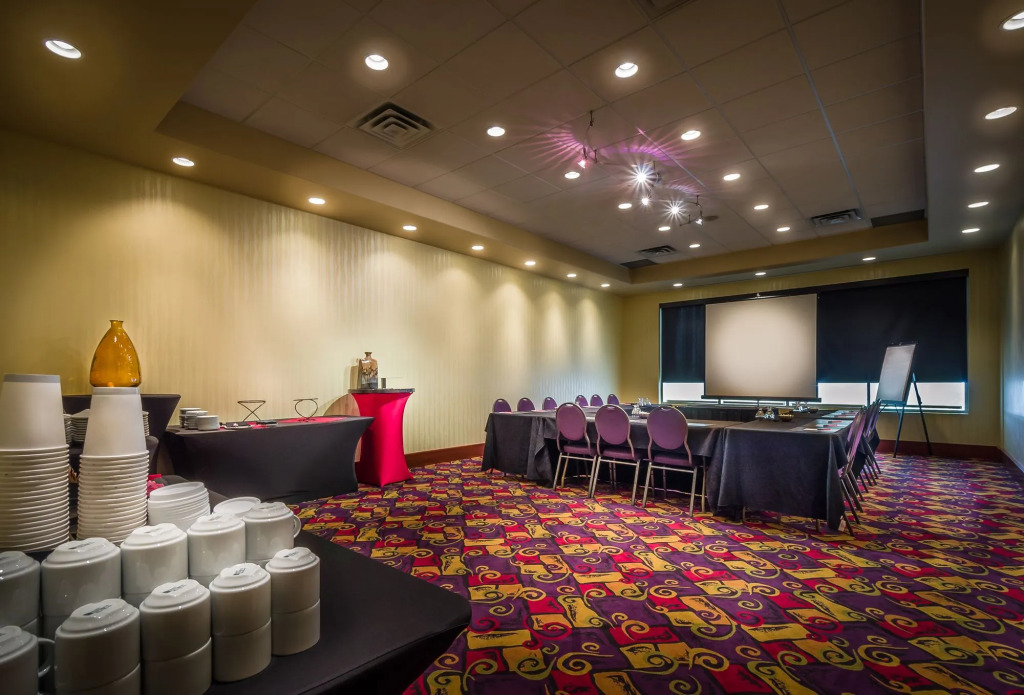 Deerfoot Inn and Casino