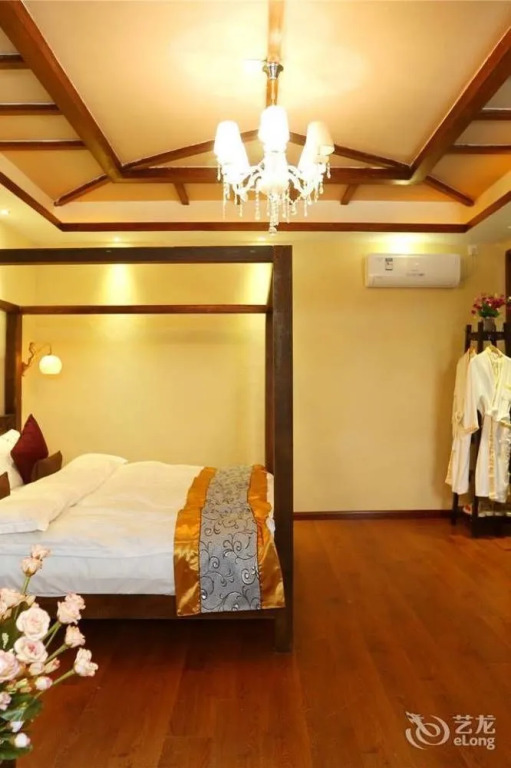 Yiya Boutique Inn