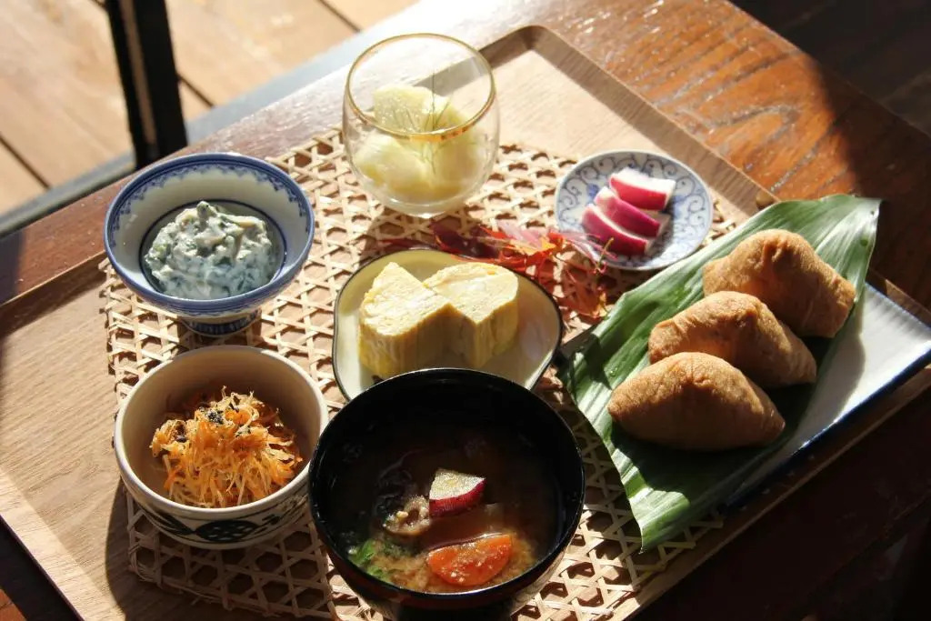 島のいとまに帰る家 梅木屋