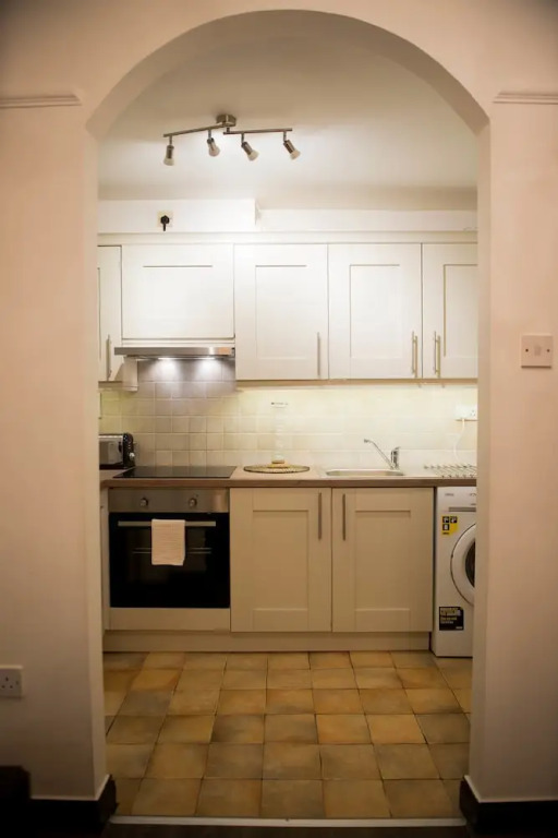 Luxury Executive Serviced Apartment