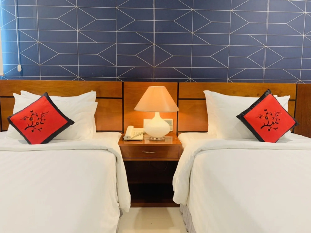 White Lotus Hotel Saigon