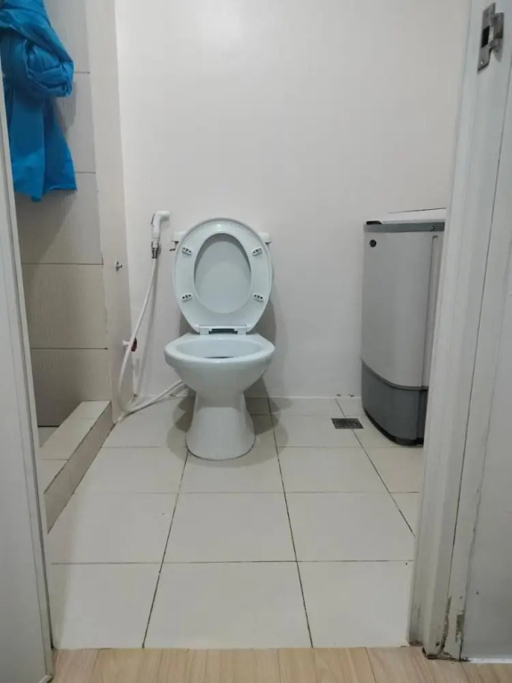 Cozy City View Condo in Quezon City - Your Home Away From Home