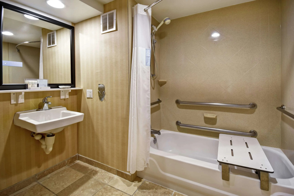 Hampton Inn Louisville Airport Fair/Expo Center