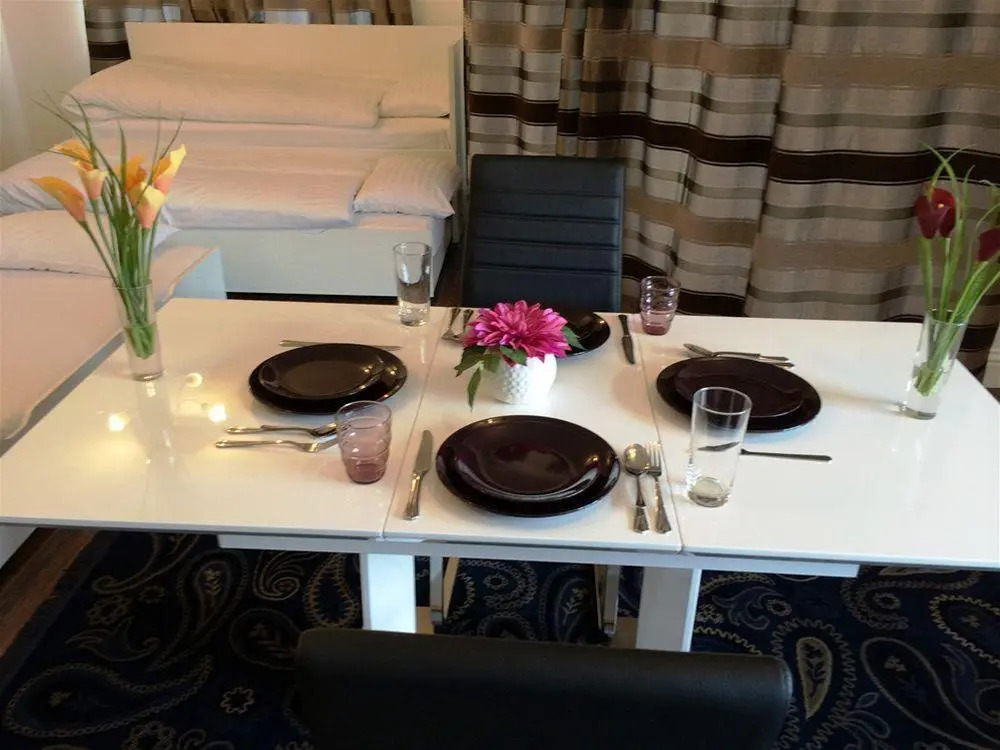 Globe City Apartments