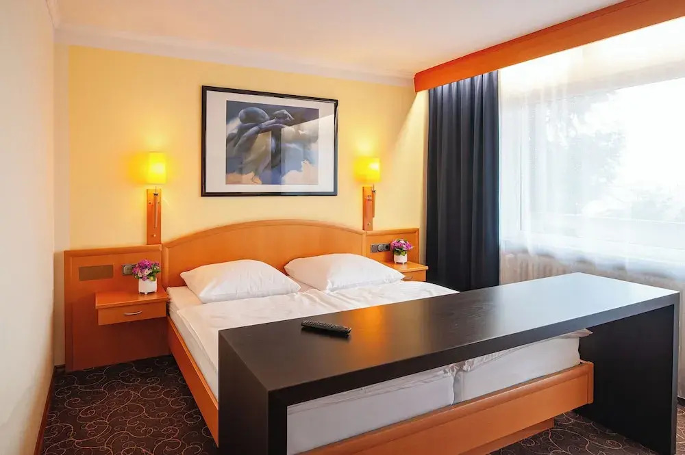 LuCA Hotel