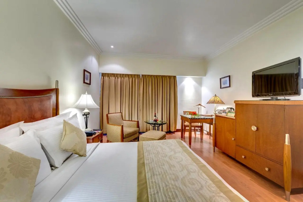 Hotel Hindusthan International, Kolkata