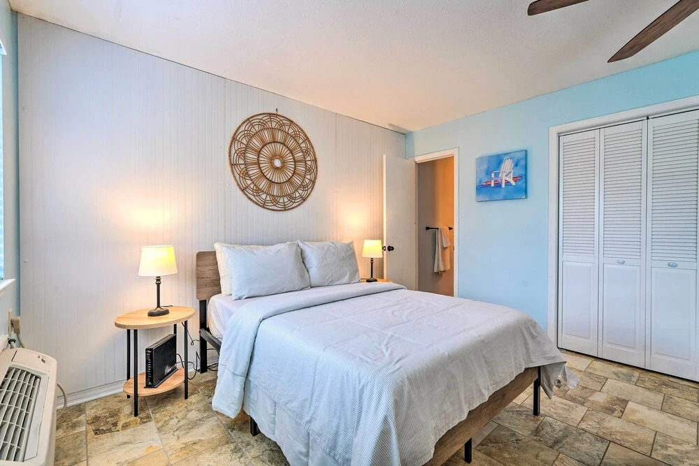 Panama City Beach Studio: Pool Access & Near Beach
