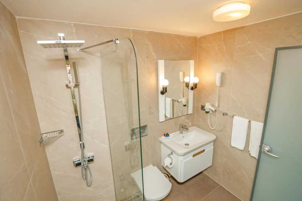 Tan Hotel - Special Category