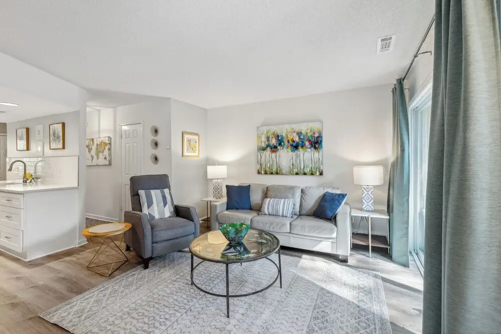 Vitamin Sea Retreat A Dream! Highly Walkable!