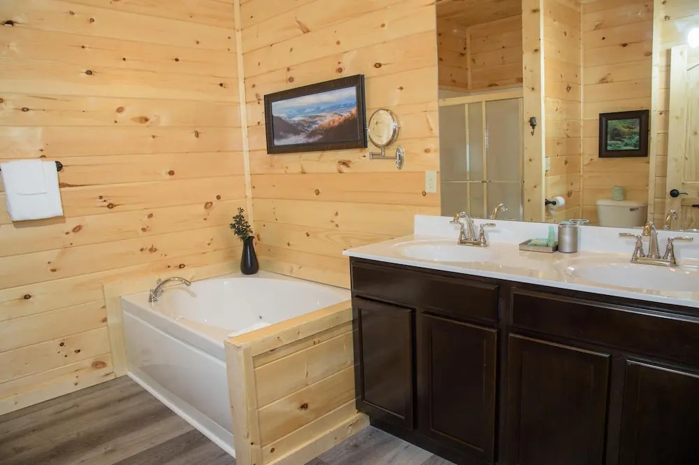 Skyline Splendor Luxe Retreat With Breathtaking Views Over Downtown Gatlinburg