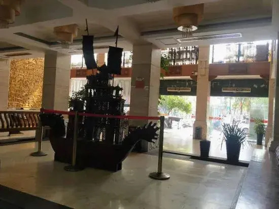 Y. H. Continental Grand Hotel