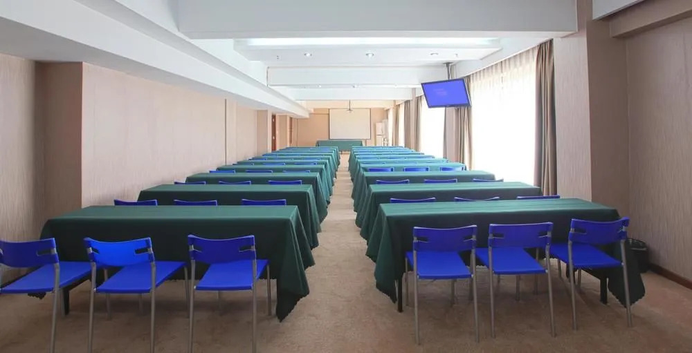 Yijia Garden Hotel