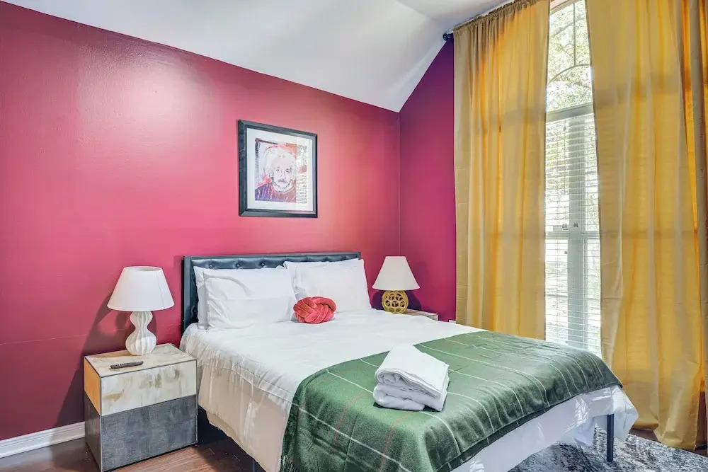 Bryan Home: Close to Campus & Kyle Field