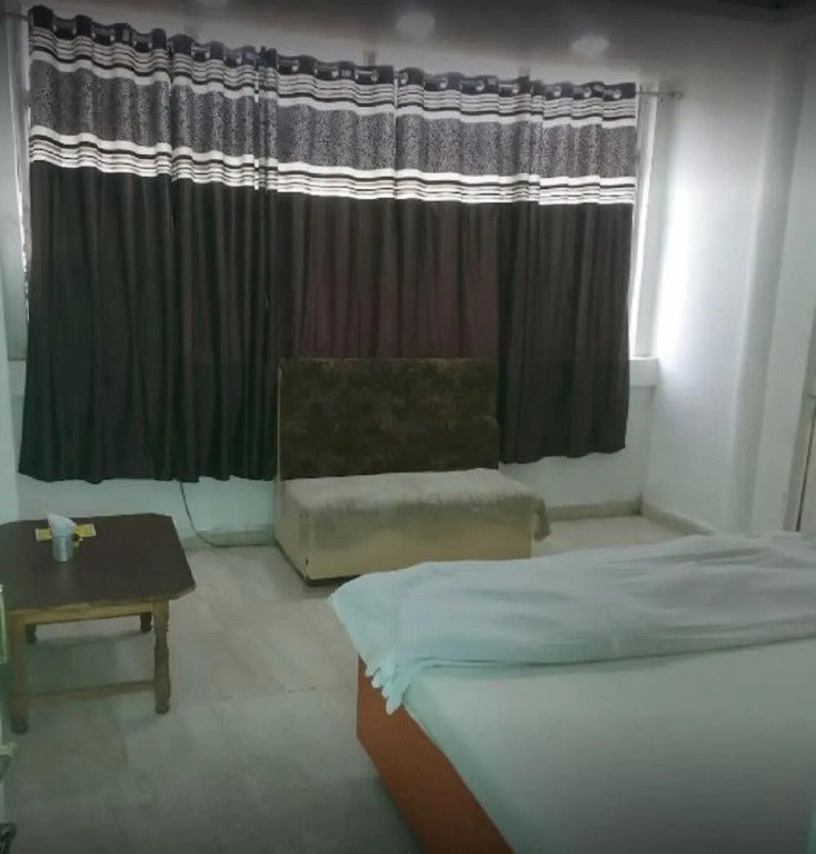 Hotel Gurukripa Inn