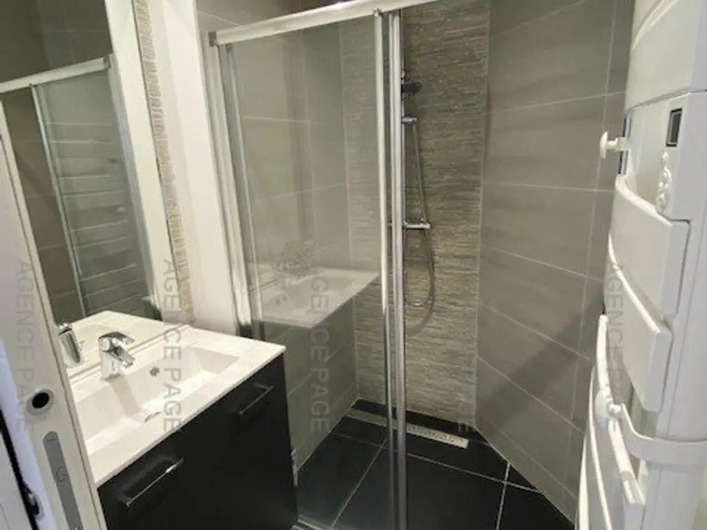 Appartement Cauterets, 2 pièces, 6 personnes - FR-1-234-230