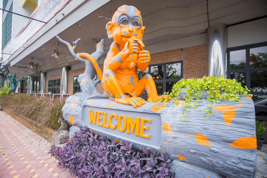 Lopburi Inn