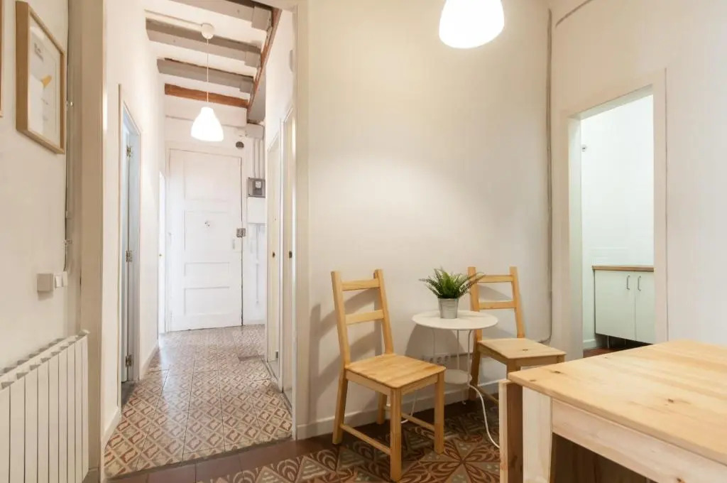 Comfortable Cozy Apartment for Groups in Gracia