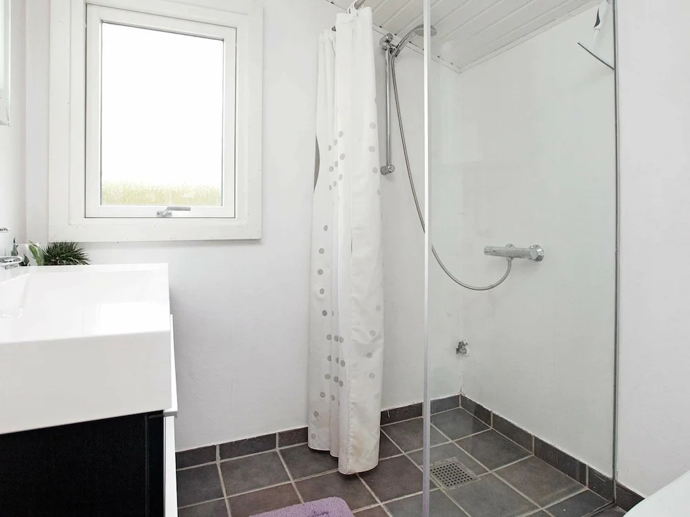 Luxurious Holiday Home With Whirlpool at Dannemare Lolland