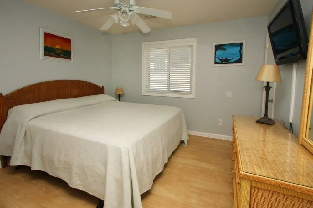 Beach Jammer by RedAwning
