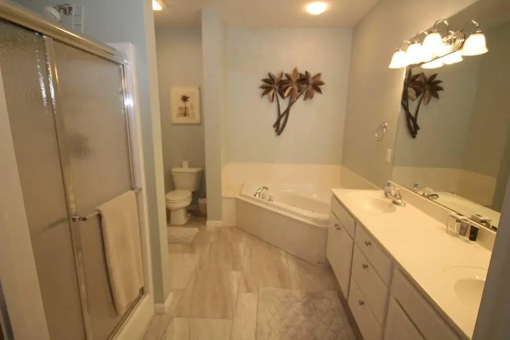 Lands End 205 - 3 Br Condo