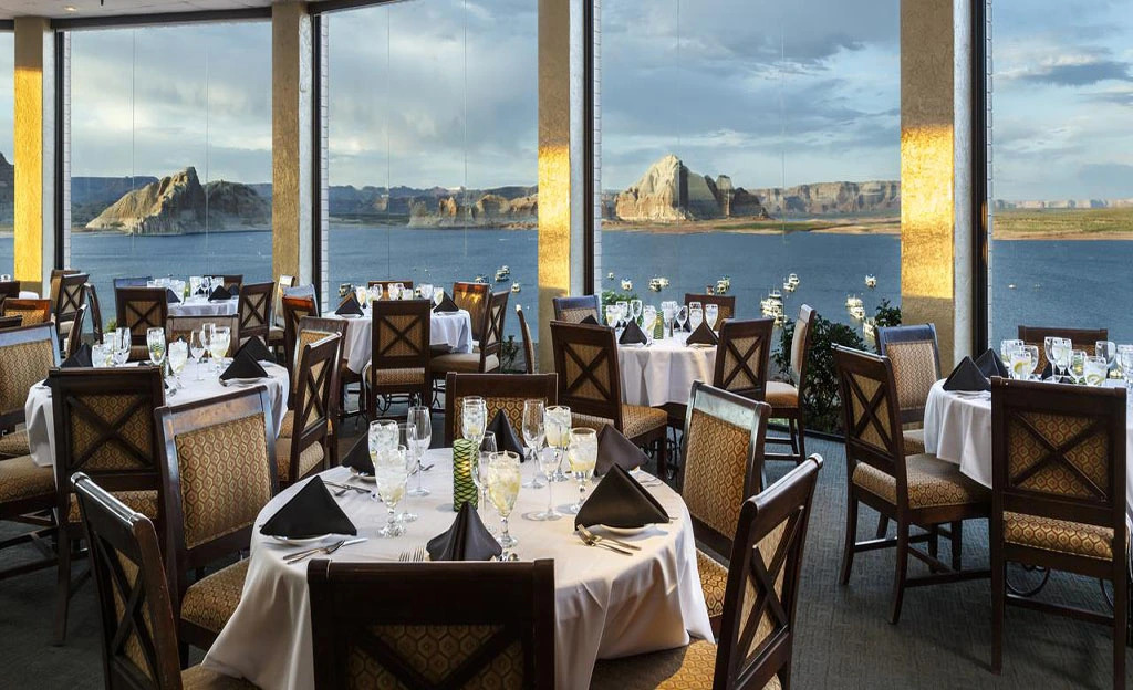 Lake Powell Resort