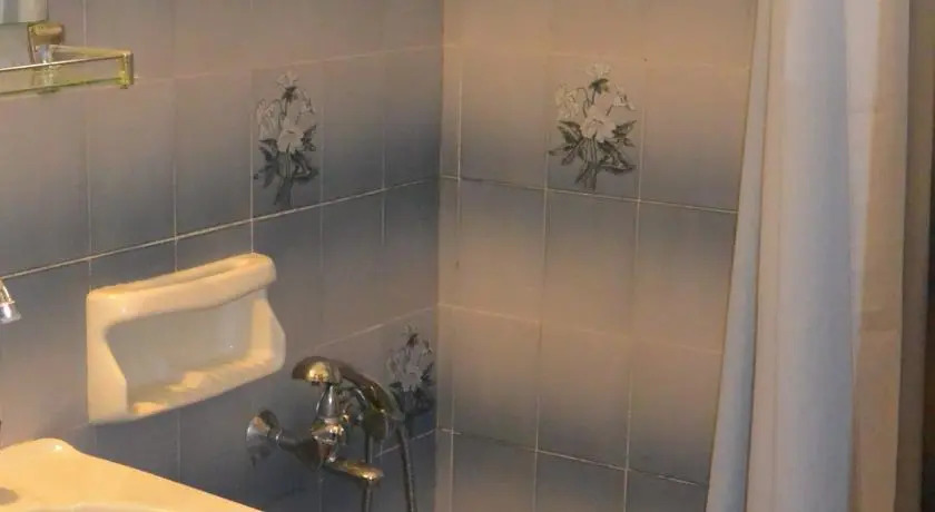 kosmas rooms
