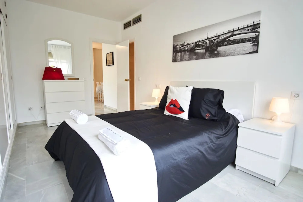 Comodo y amplio apartamento en Triana