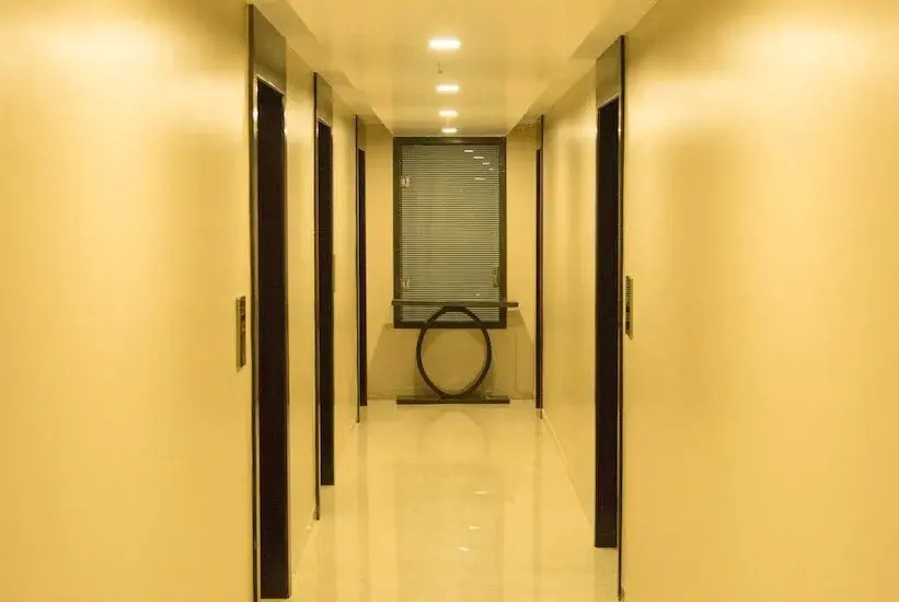Hotel Jannat And Restaurant