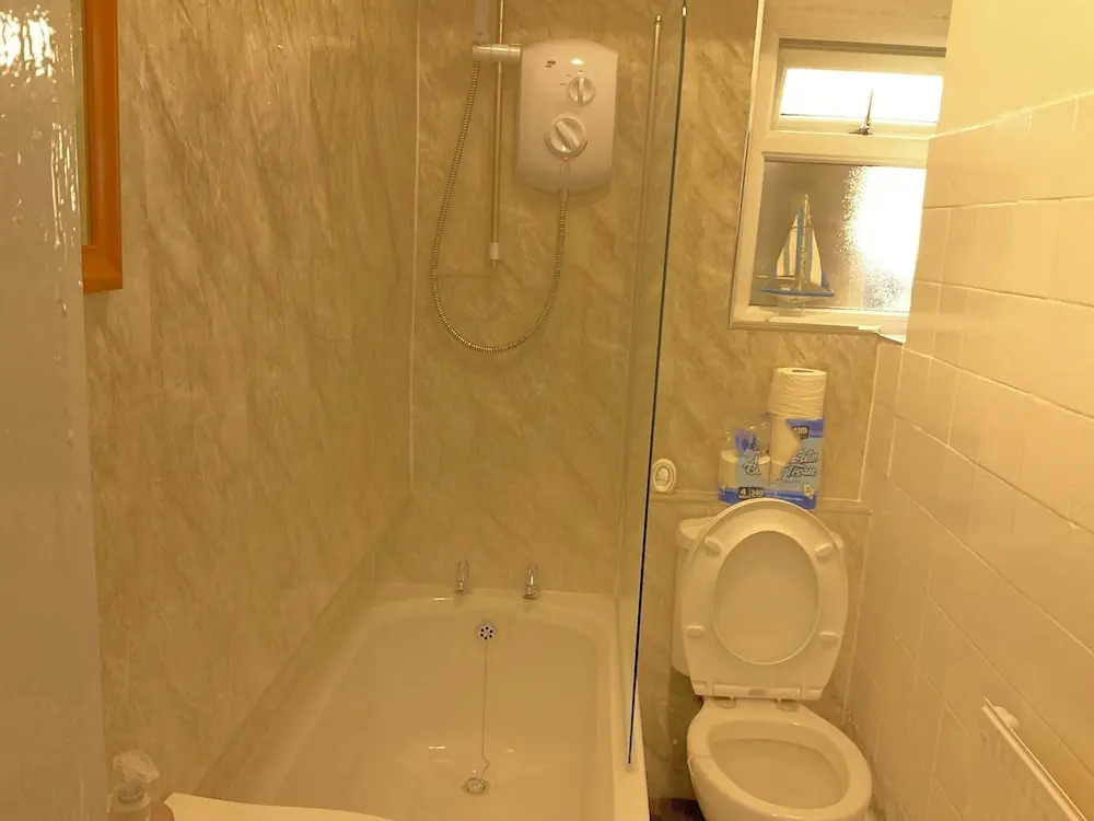 Immaculate 1-bed Apartment in Largs