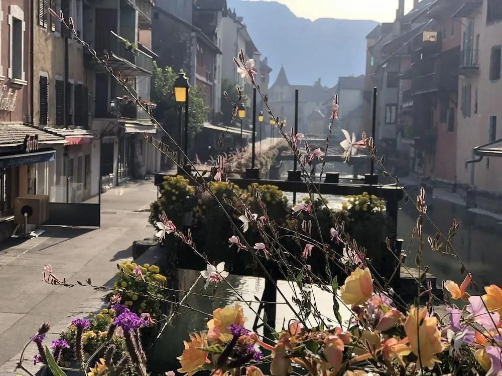 Annecy, A balcony right downtown