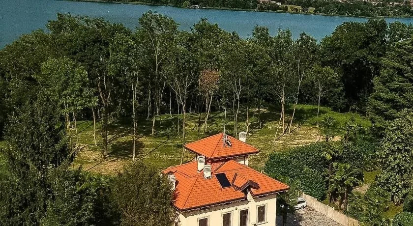 Villa Chiara B&B