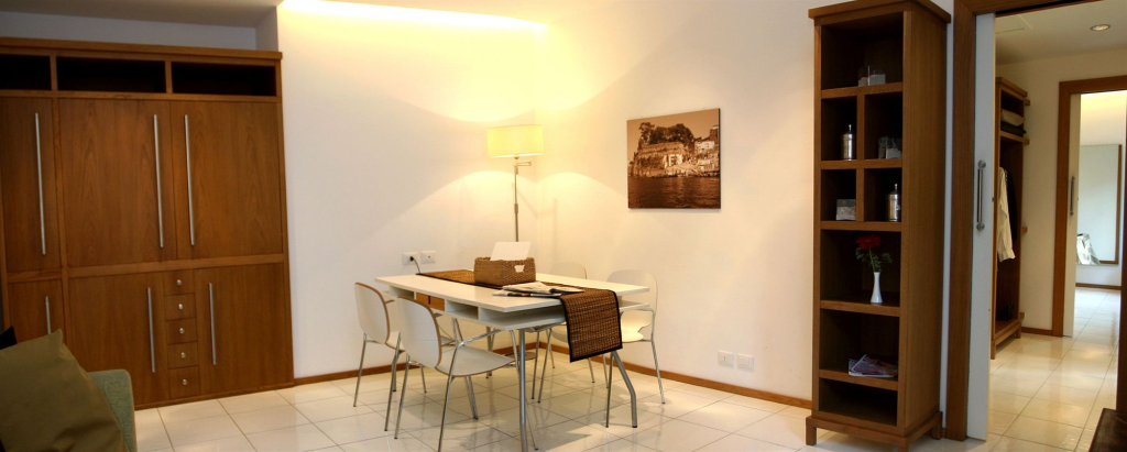 Rota Suites