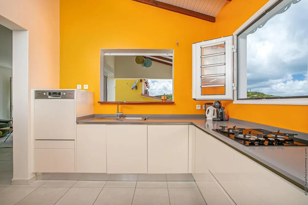 House With 3 Bedrooms in La Trinité, With Wonderful sea View, Private Pool, Enclosed Garden - 2 km From the Beach